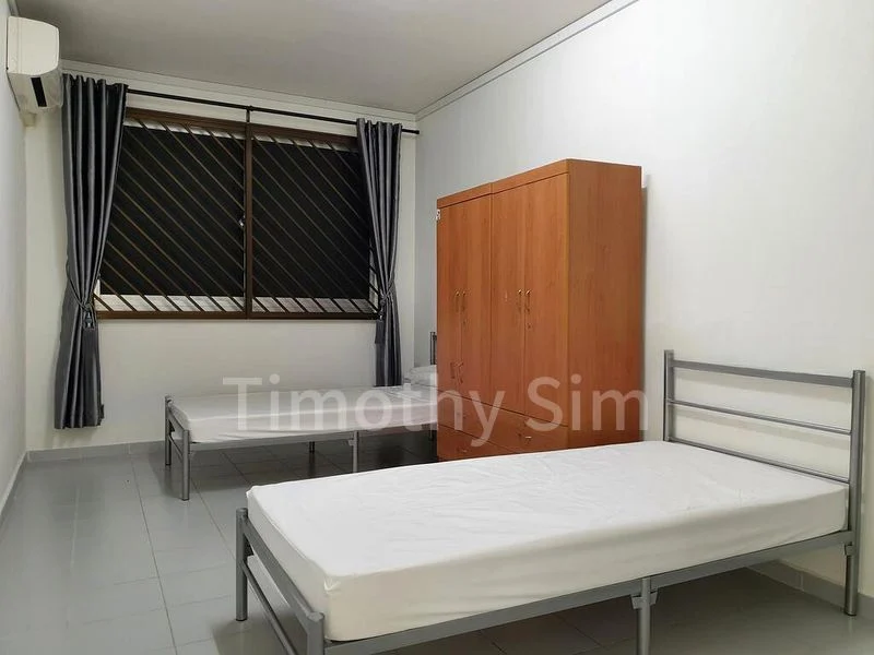 4 Room (4A) HDB for Rent in  488A Tampines Avenue 9 - Image 2