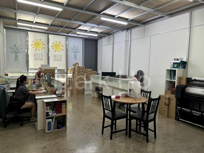 Light Industrial (B1) for Rent in  Tagore 8 - Image 5