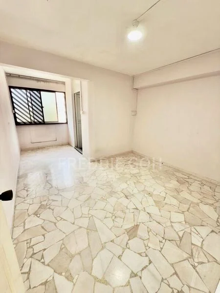 4 Room (4I) HDB for Sale in  187 Bukit Batok West Avenue 6 - Image 7