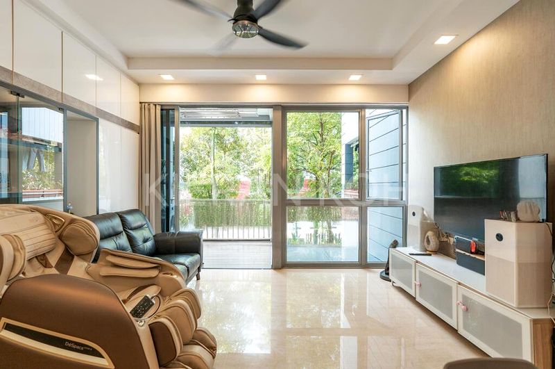 2 Bed Condo for Sale in  Woodhaven - Image 6