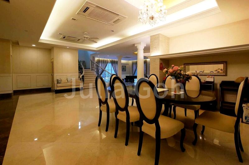 4+1 Bed Bungalow (Landed) for Sale in  Braddell Heights Estate - Image 6