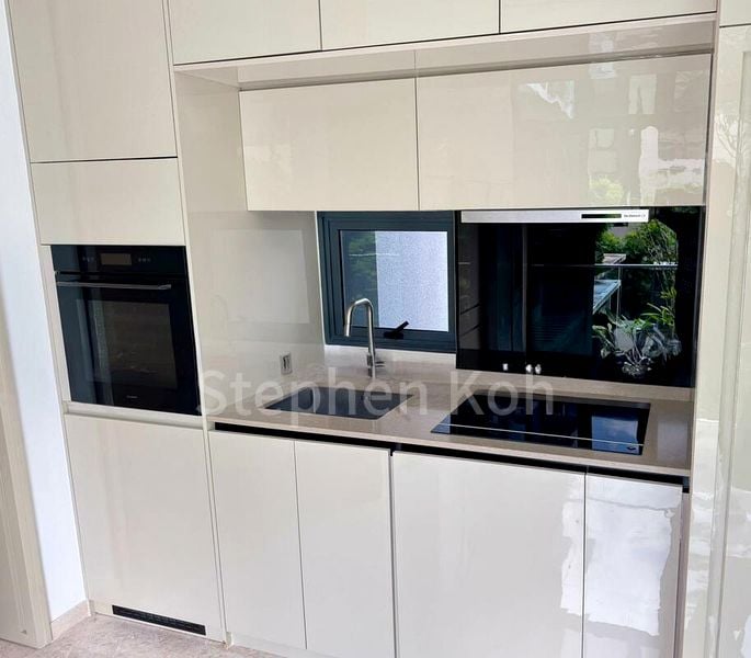 3 Bed Condo for Rent in  38 Jervois - Image 8