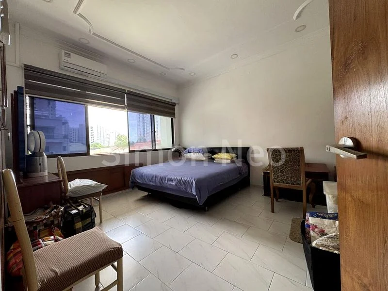 4 Bed Semi-Detached House (Landed) for Sale in  Rivervale Gateway - Image 4