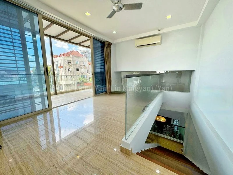4 Bed Corner Terrace (Landed) for Sale in Hougang Avenue 2 - Image 5