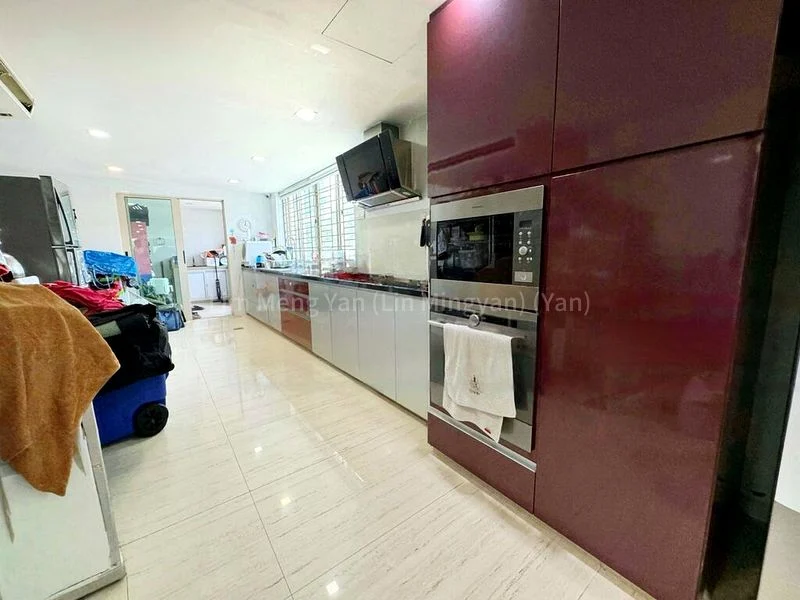 4 Bed Corner Terrace (Landed) for Sale in Hougang Avenue 2 - Image 2