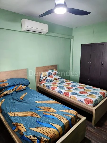 Common Room (HDB) for Rent in  365 Clementi Avenue 2 - Image 2