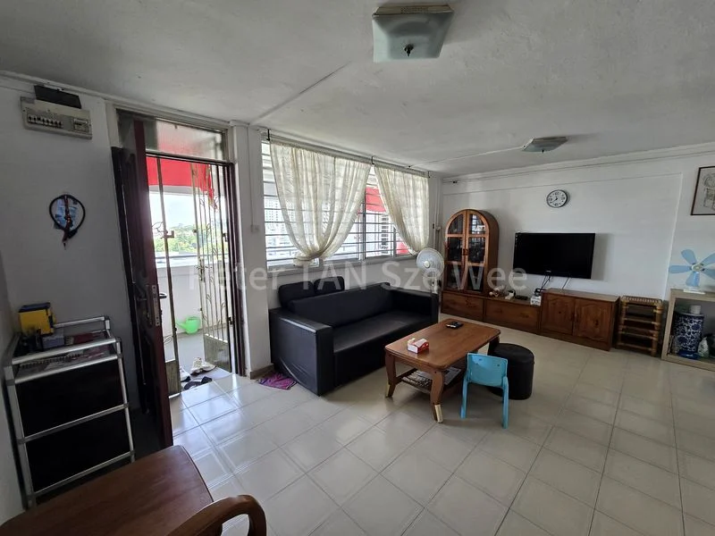 Common Room (HDB) for Rent in  338 Bukit Batok Street 34 - Image 7