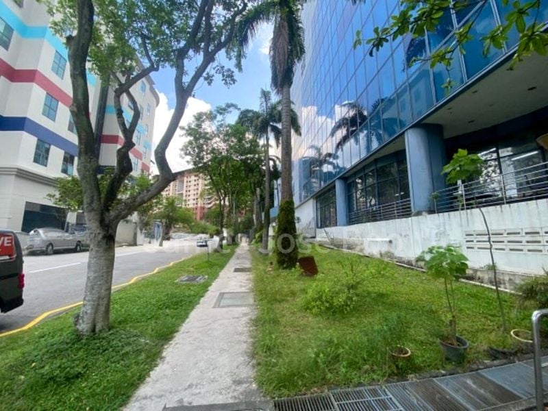 Food & Beverage for Rent: Affordable Canteen @ Joo Seng, bare unit; ideal for a food court. - Image 1