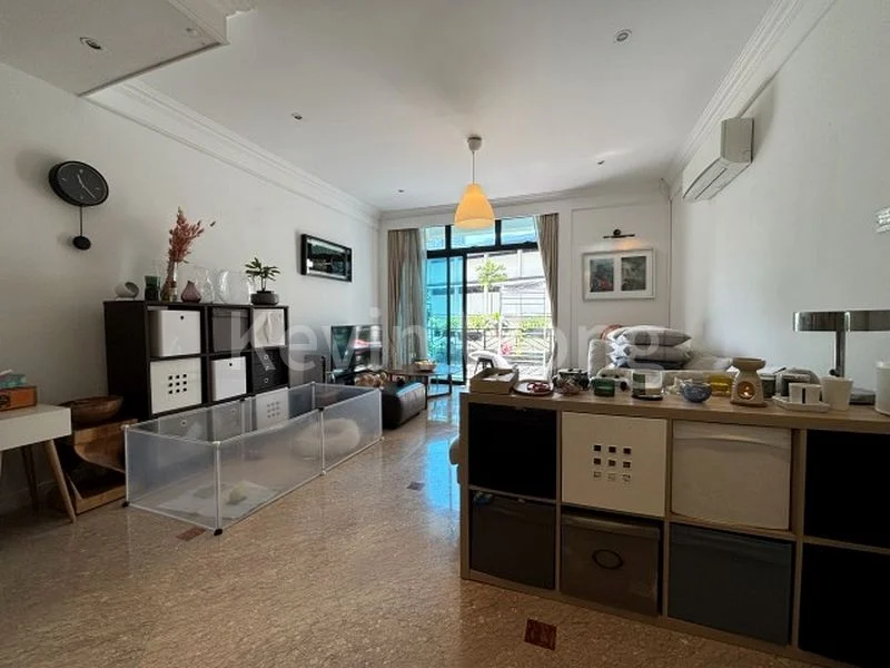 2 Bed Condo for Sale in Spring Grove - Image 3