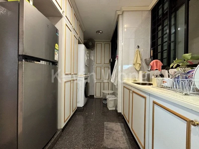 2 Bed Condo for Sale in Spring Grove - Image 10