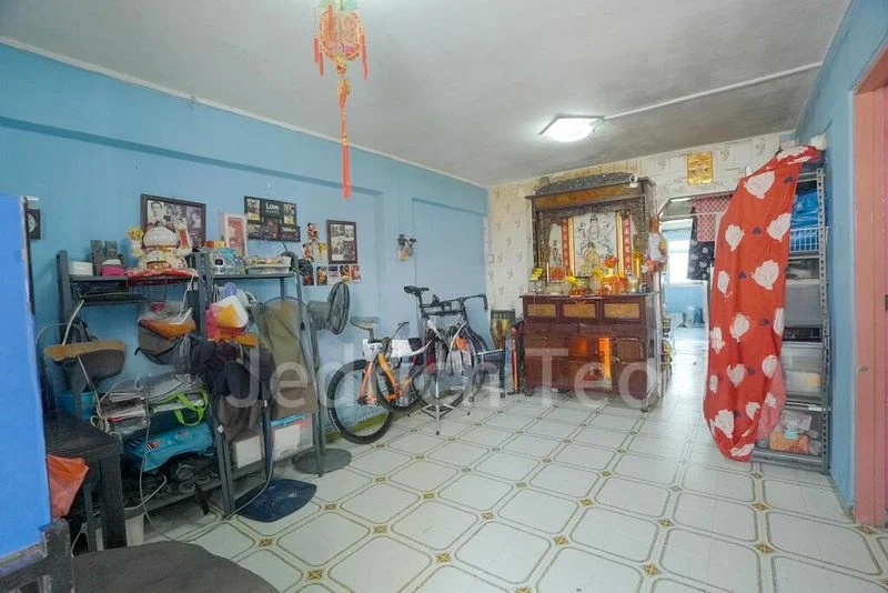 2 Room (2I) HDB for Sale in  32 New Market Road - Image 2