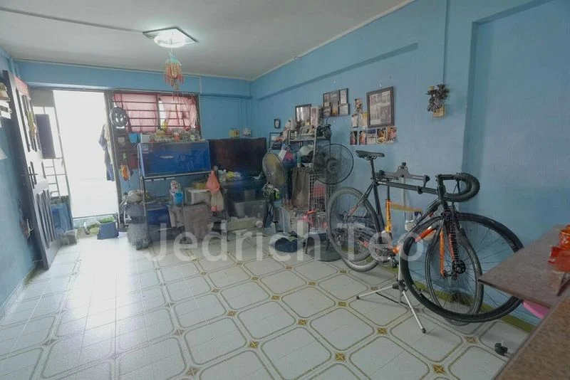 2 Room (2I) HDB for Sale in  32 New Market Road - Image 3