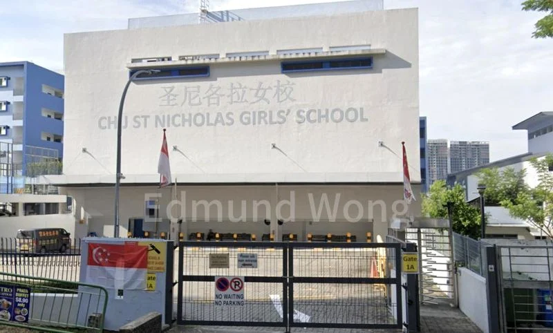 8 Bed Semi-Detached House (Landed) for Sale in  Sembawang Hills Estate - Image 1