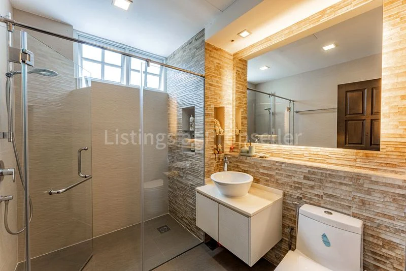 5 Bed Semi-Detached House (Landed) for Sale in Pasir Panjang Road - Image 13