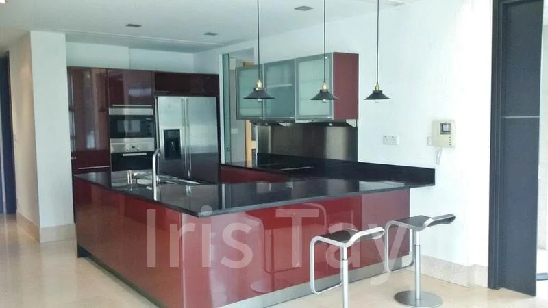 3 Bed Condo for Rent in The Grange - Image 2