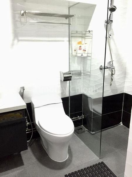 Executive HDB for Sale in  143 Rivervale Drive - Image 6