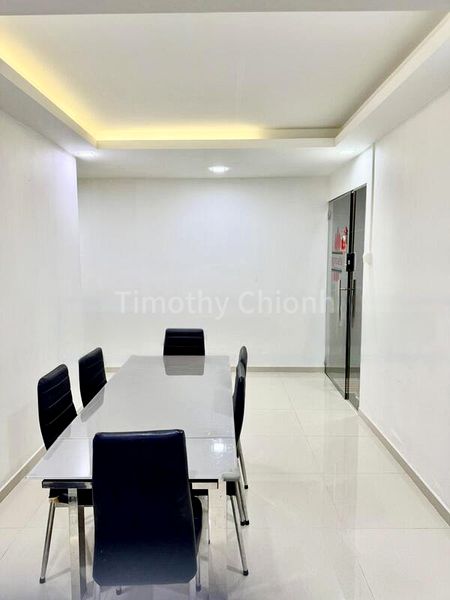 Executive HDB for Sale in  143 Rivervale Drive - Image 5