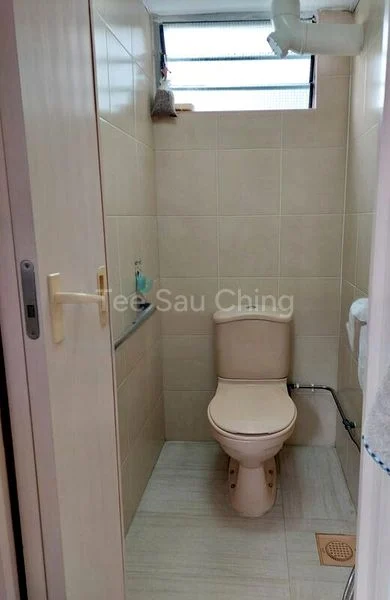 Common Room (HDB) for Rent in  2 Tanjong Pagar Plaza - Image 5