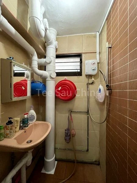 Common Room (HDB) for Rent in  2 Tanjong Pagar Plaza - Image 3