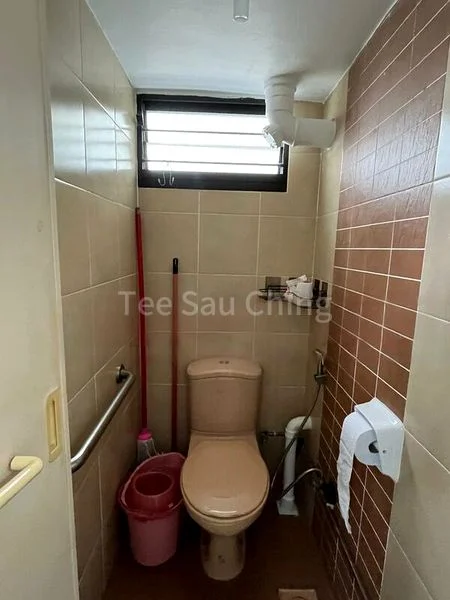 Common Room (HDB) for Rent in  2 Tanjong Pagar Plaza - Image 2