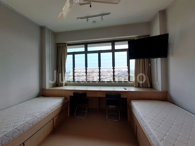 Master Room (Condo) for Rent in 85 SOHO @ Boon Lay - Image 1