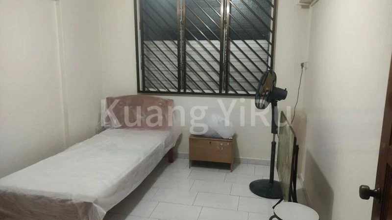 Common Room (HDB) for Rent in  215 Petir Road - Image 1
