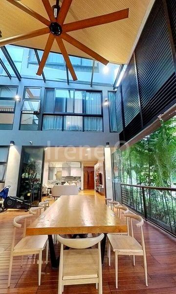 8 Bed Semi-Detached House (Landed) for Sale in Jalan Raya - Image 1