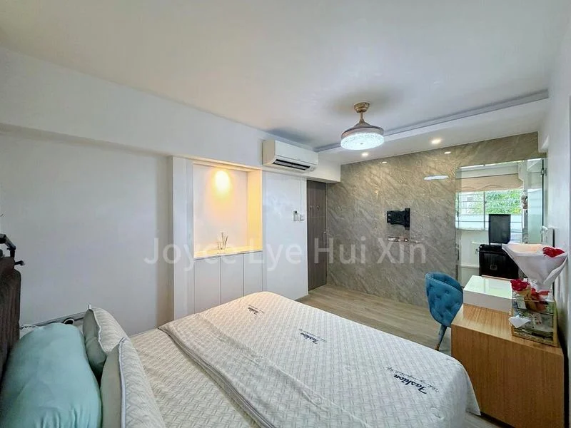 Jumbo HDB for Sale in 434 Ang Mo Kio Avenue 10 - Image 6