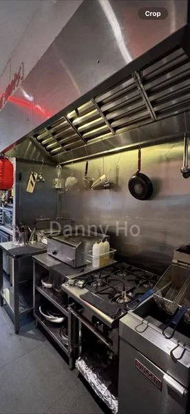 Food & Beverage for Rent: $8,000 CHEAP F&B; LIQUOR LICENSE, EXHAUST FITTED, GROUND MAIN ROAD, VISIBLE SHOP - Image 1
