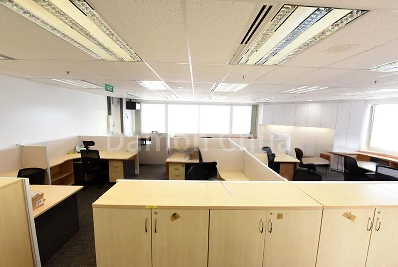 Office for Rent: Parkway Centre - Image 9