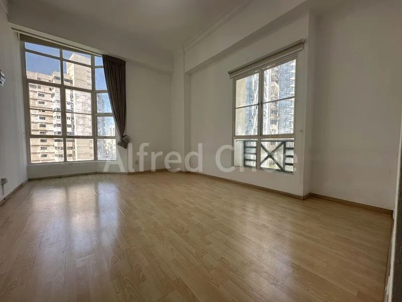 4 Bed Condo for Rent in  Rich Mansions - Image 12