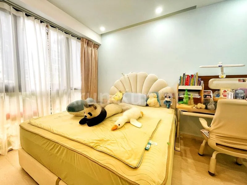 3 Bed Condo for Sale in River Isles - Image 4