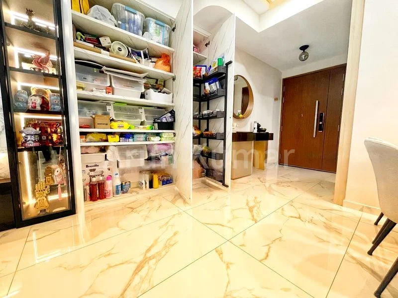 3 Bed Condo for Sale in River Isles - Image 3