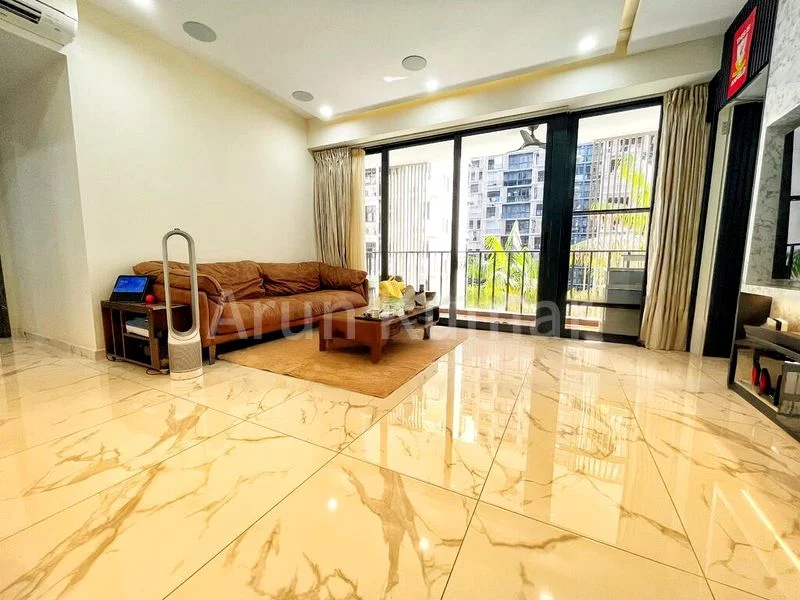 3 Bed Condo for Sale in River Isles - Image 1