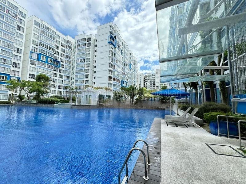 Room (Condo) for Rent in La Casa - Image 11