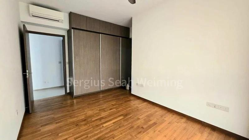 3 Bed Apartment (Condo) for Rent in  Seaside Residences - Image 8