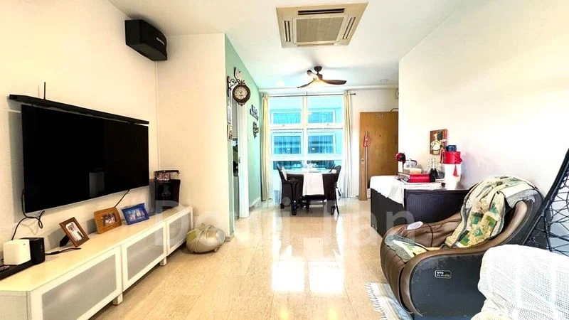3 Bed Condo for Sale in  Eden Crest - Image 2