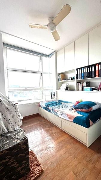 3 Bed Condo for Sale in  Eden Crest - Image 10