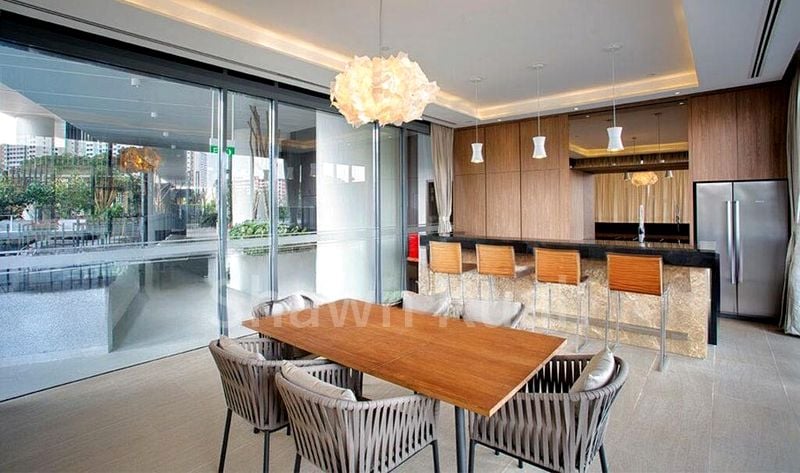 4 Bed Condo for Sale in  Centro Residences - Image 4