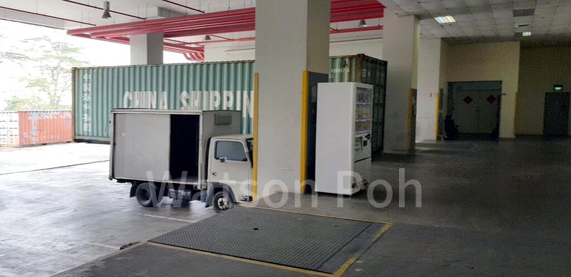 Light Industrial (B1) for Rent: TG Building - Image 2