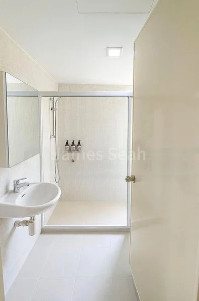 3 Bed Condo for Sale in  Pandan Valley - Image 6
