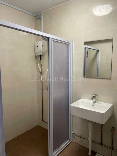 Executive HDB for Sale in 273 Choa Chu Kang Avenue 2 - Image 4