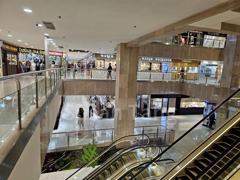 Mall Shop for Rent: Far East Plaza - Image 2