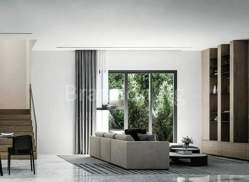 6 Bed Semi-Detached House (Landed) for Sale in Palm Drive - Image 14