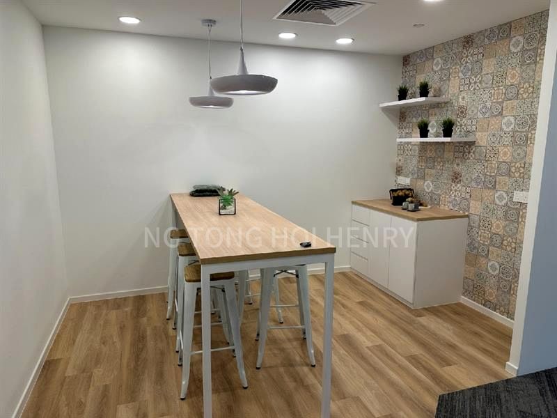 Office for Rent: Republic Plaza - Image 3