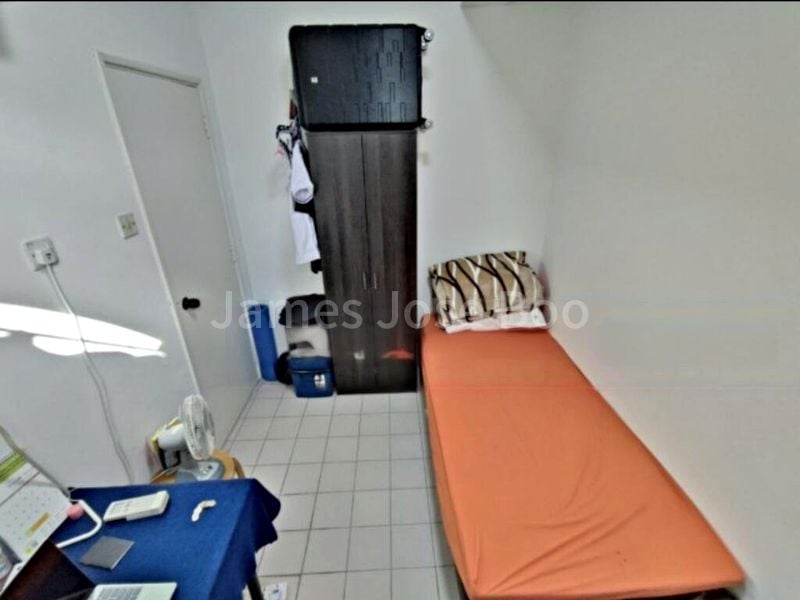 Common Room (Condo) for Rent in Newton Lodge - Image 4