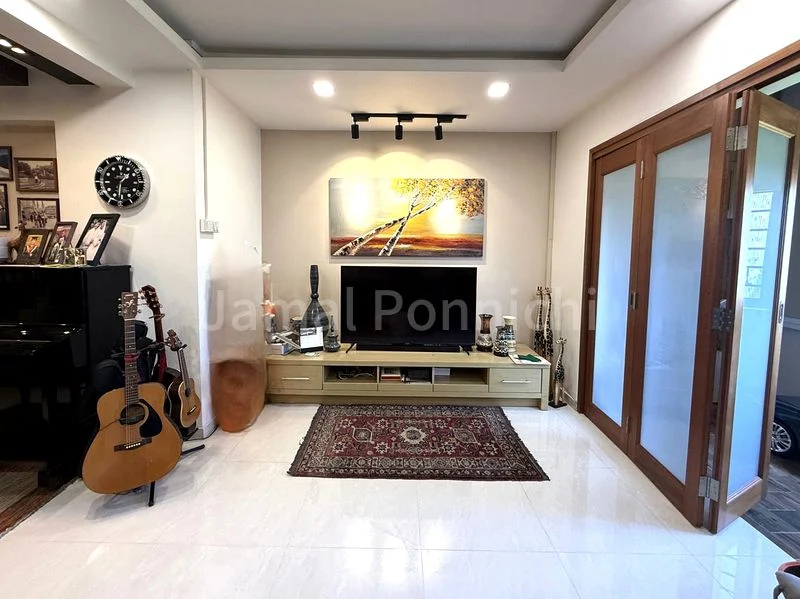 Maisonette HDB for Sale in 407 Jurong West Street 42 - Image 8