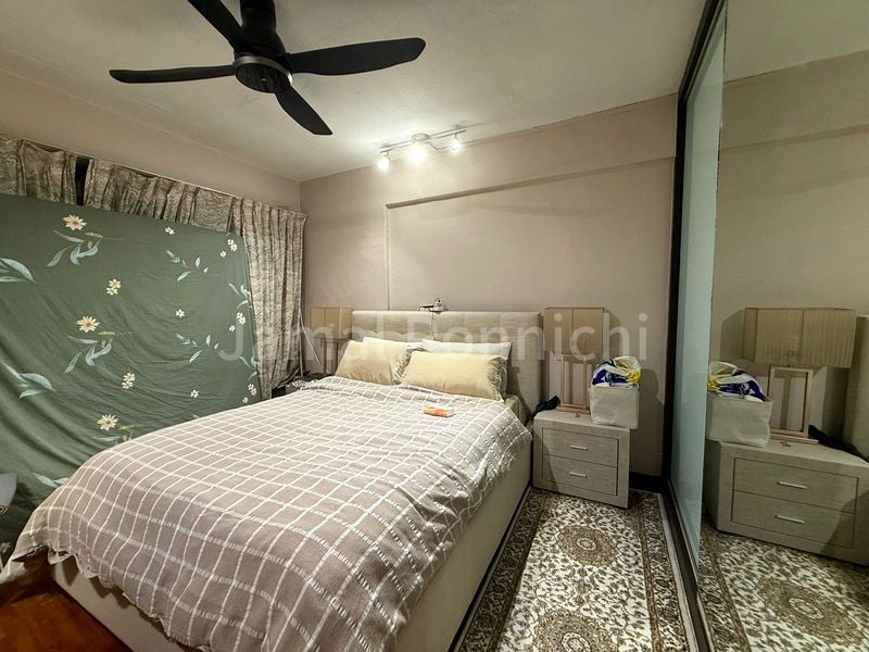 Maisonette HDB for Sale in 407 Jurong West Street 42 - Image 9