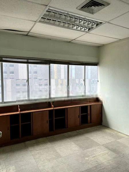 Office for Rent: Golden Mile Tower - Image 1