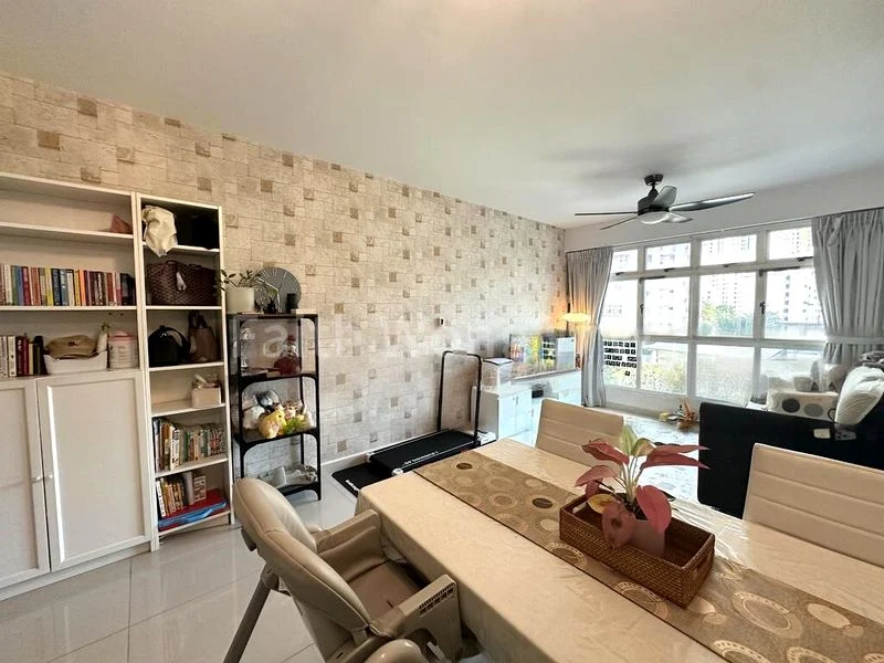 4 Room (4A) HDB for Sale in 10B Boon Tiong Road - Image 4